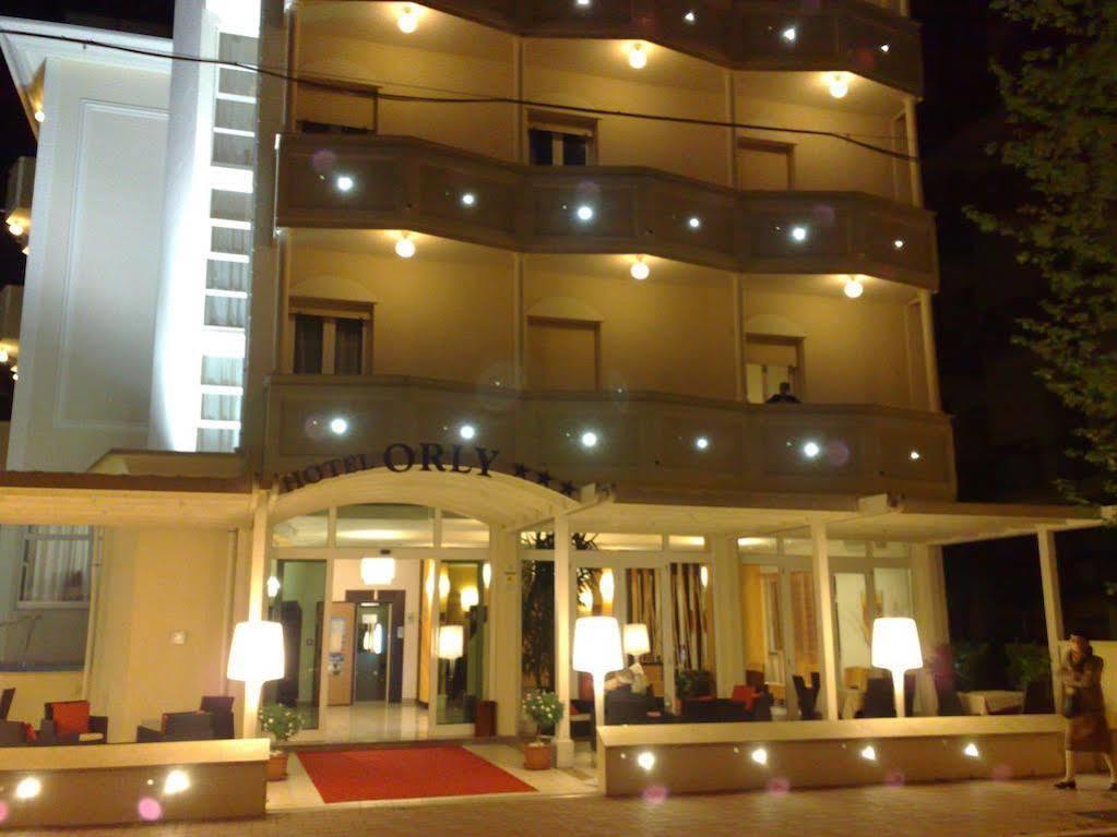 Hotel Orly Cesenatico Exterior photo