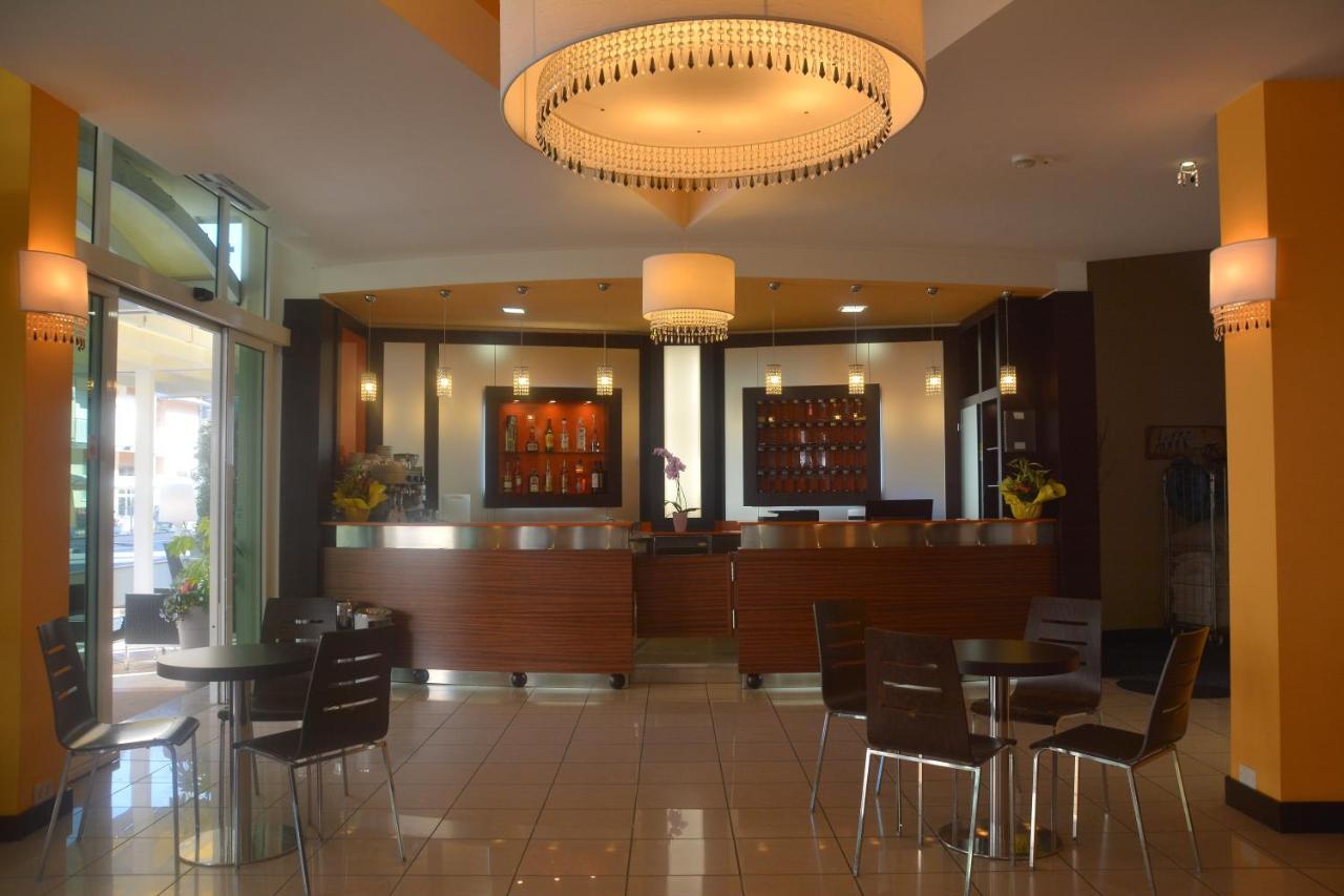 Hotel Orly Cesenatico Exterior photo